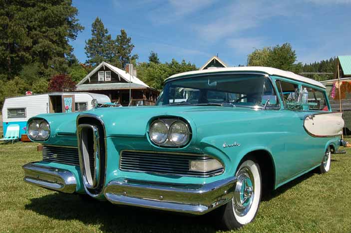 Beautifully restored 1958 Edsel Roundup 2 door station wagon