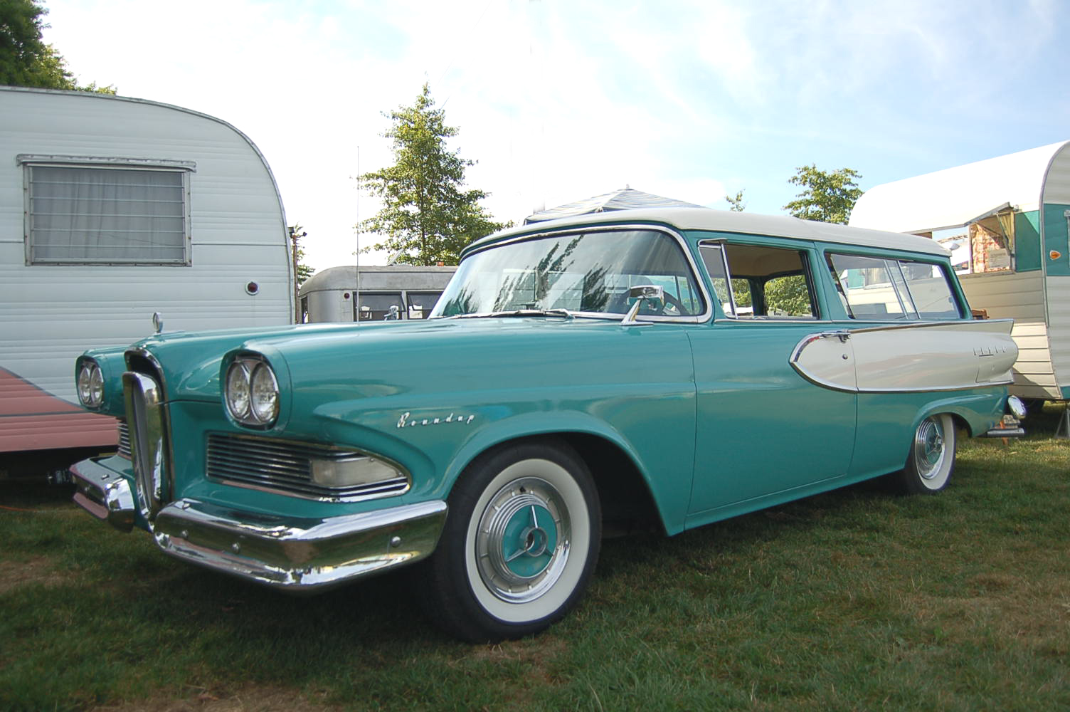1958 Ford 2 door station wagon #8
